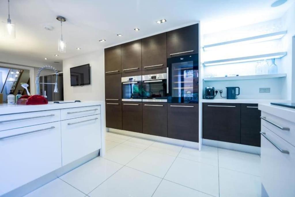 Edge14- Spacious, Stylish And Near The Beach! New Quay Dış mekan fotoğraf